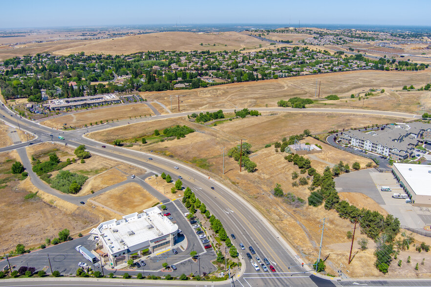 Town Center Blvd, El Dorado Hills, CA à vendre - A rien - Image 3 de 6