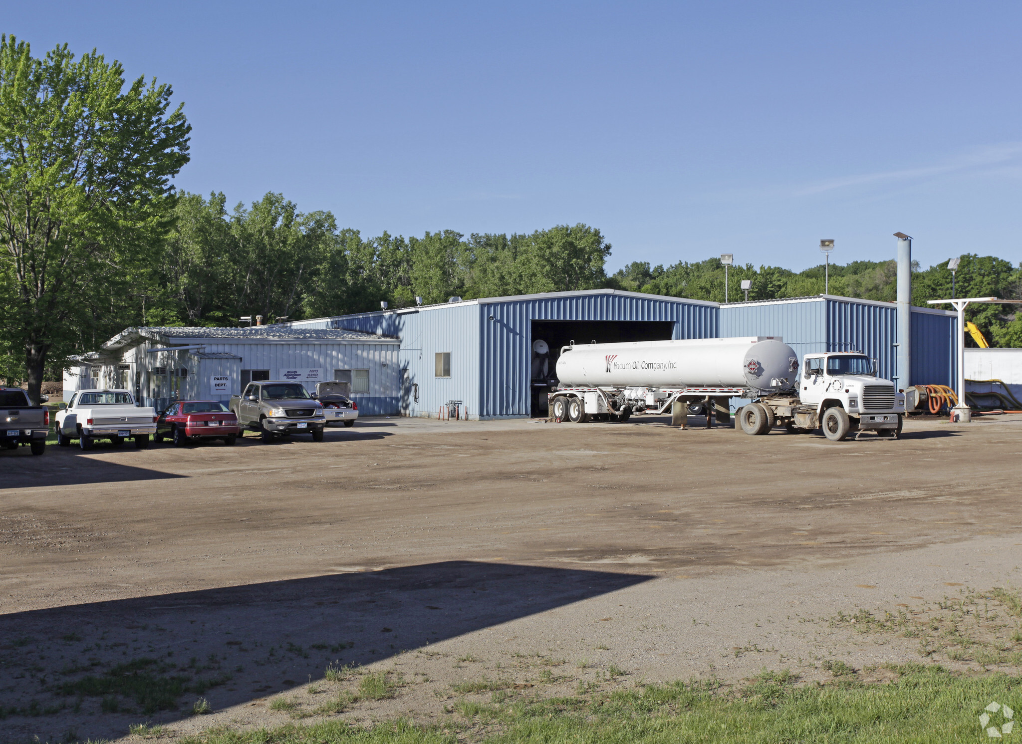 7649-7655 Concord Blvd, Inver Grove Heights, MN for lease Primary Photo- Image 1 of 4