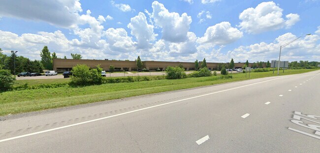 Plus de détails pour 8177 Washington Church Rd, Dayton, OH - Local d'activités à louer