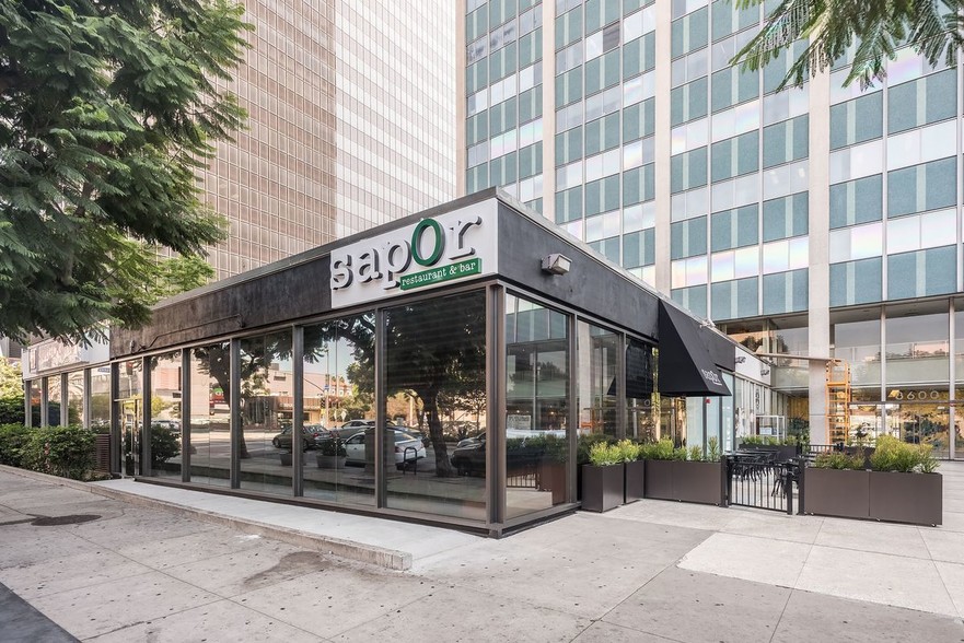 3600 Wilshire Blvd, Los Angeles, CA for lease - Building Photo - Image 2 of 11