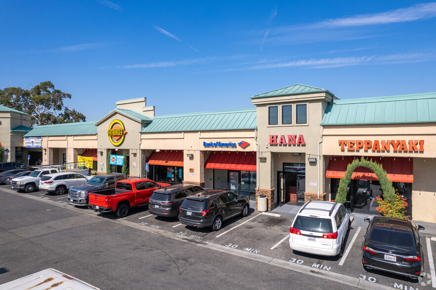 2251 W Rosecrans Ave, Compton, CA for sale - Building Photo - Image 3 of 19