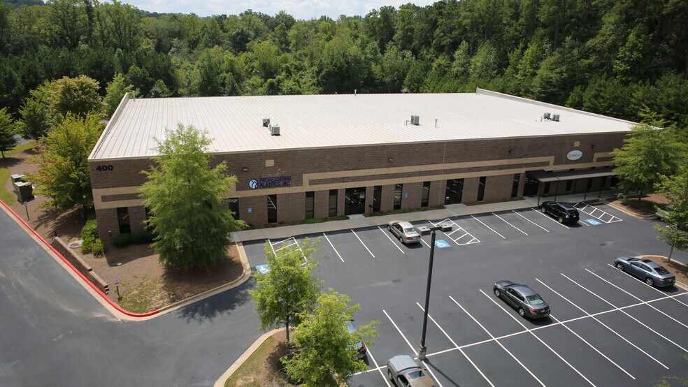 5500 S Cobb Dr, Smyrna, GA à louer - Photo du bâtiment - Image 2 de 3