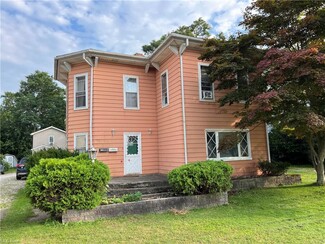 Plus de détails pour 833 Main St, Conneaut, OH - Multi-résidentiel à vendre