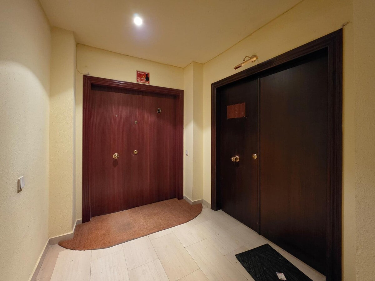 Lleida, LER 25001 - Unit - -  - Interior Photo - Image 1 of 20