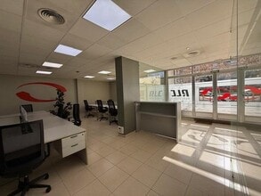 Retail in Sabadell, Barcelona for lease Interior Photo- Image 2 of 14