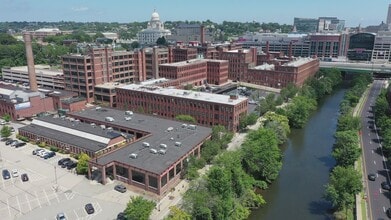 235 Promenade St, Providence, RI à louer - Vidéo sur l’inscription commerciale 