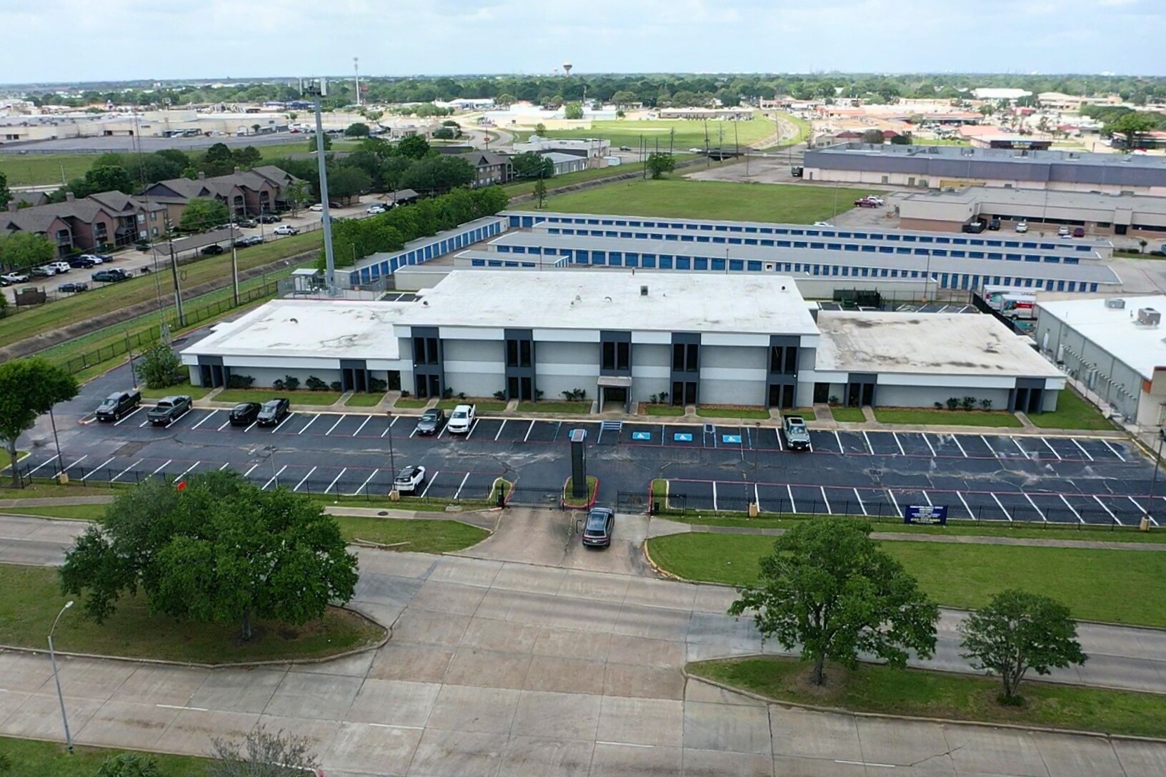3501 Turtle Creek Dr, Port Arthur, TX à louer Photo du bâtiment- Image 1 de 13