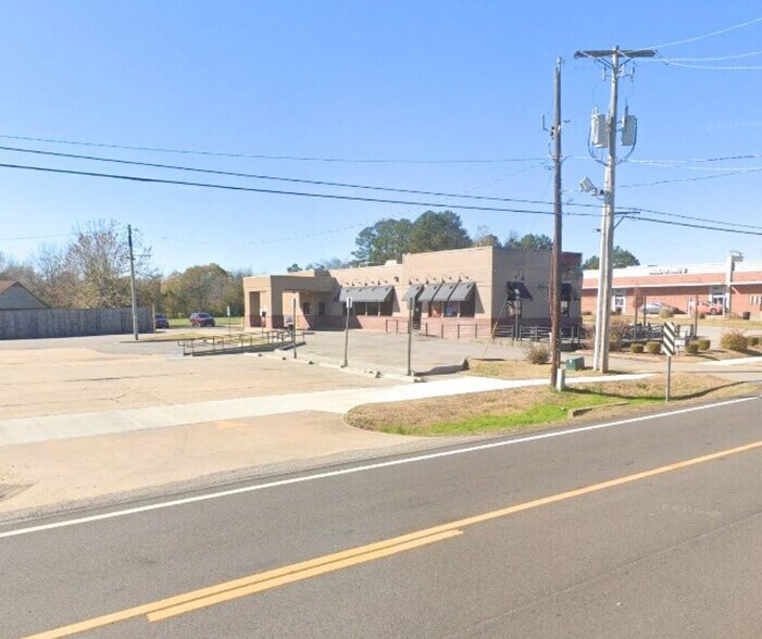 921 W Center St, Greenwood, AR à vendre - Photo du bâtiment - Image 2 de 3