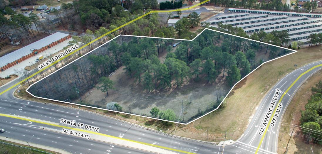 Santa Fe Dr & Jacks Ford Dr, Fayetteville, NC à vendre Photo du bâtiment- Image 1 de 5