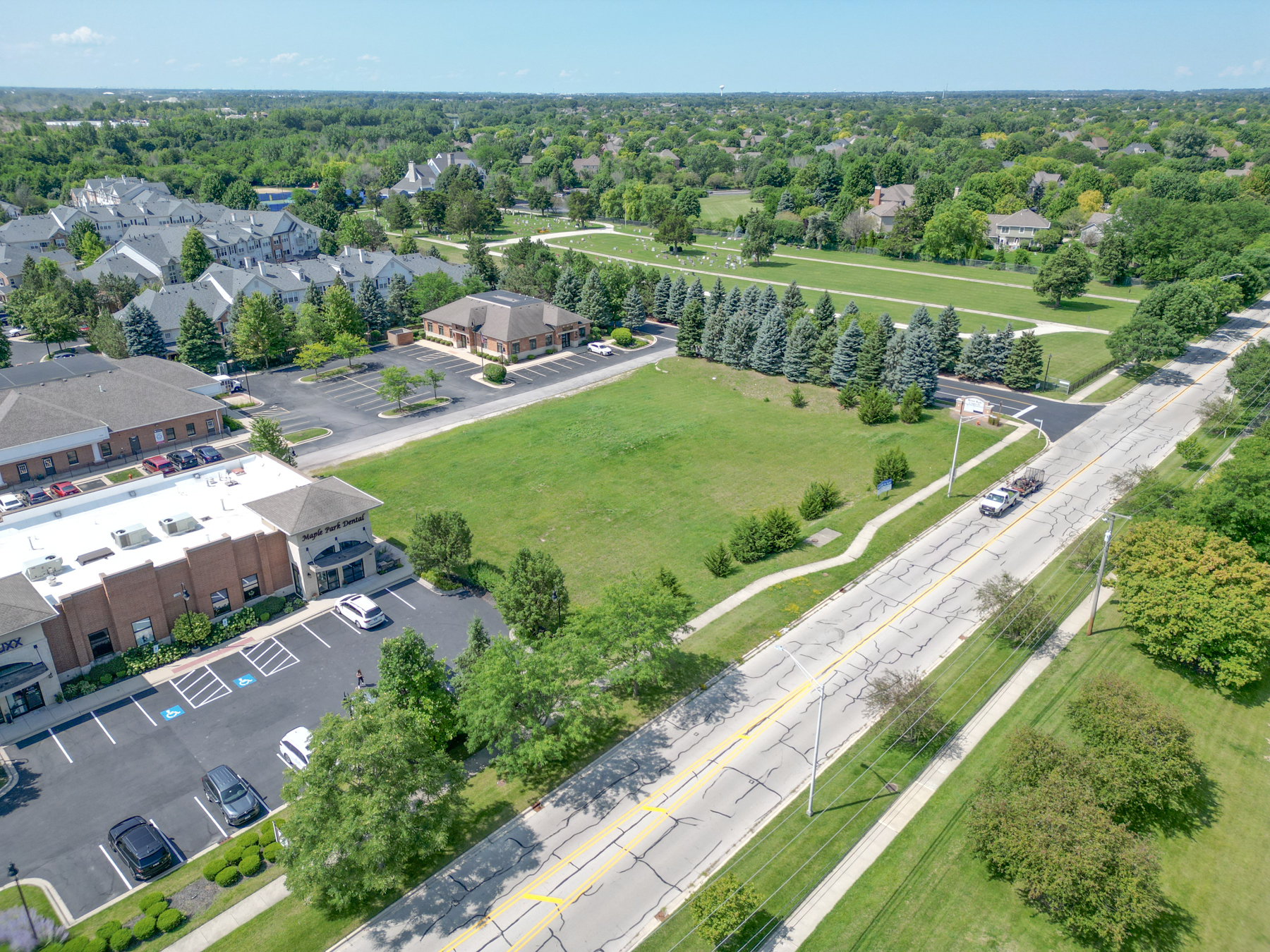 1056 104th St, Naperville, IL for sale Building Photo- Image 1 of 12