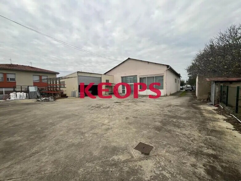 3 Rue Pierre Et Marie Curie, Aucamville for sale - Building Photo - Image 1 of 10