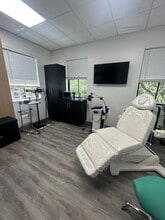 600 Heritage Dr, Jupiter, FL for lease Interior Photo- Image 1 of 1