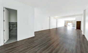 4713 Avenue D, Brooklyn, NY à louer Photo intérieure- Image 2 de 4