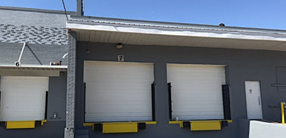 1709-1769 Latham St, Memphis, TN à louer - Photo du bâtiment - Image 2 de 5