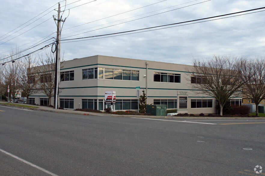 7200 NE 41st St, Vancouver, WA à louer - Photo du bâtiment - Image 3 de 18