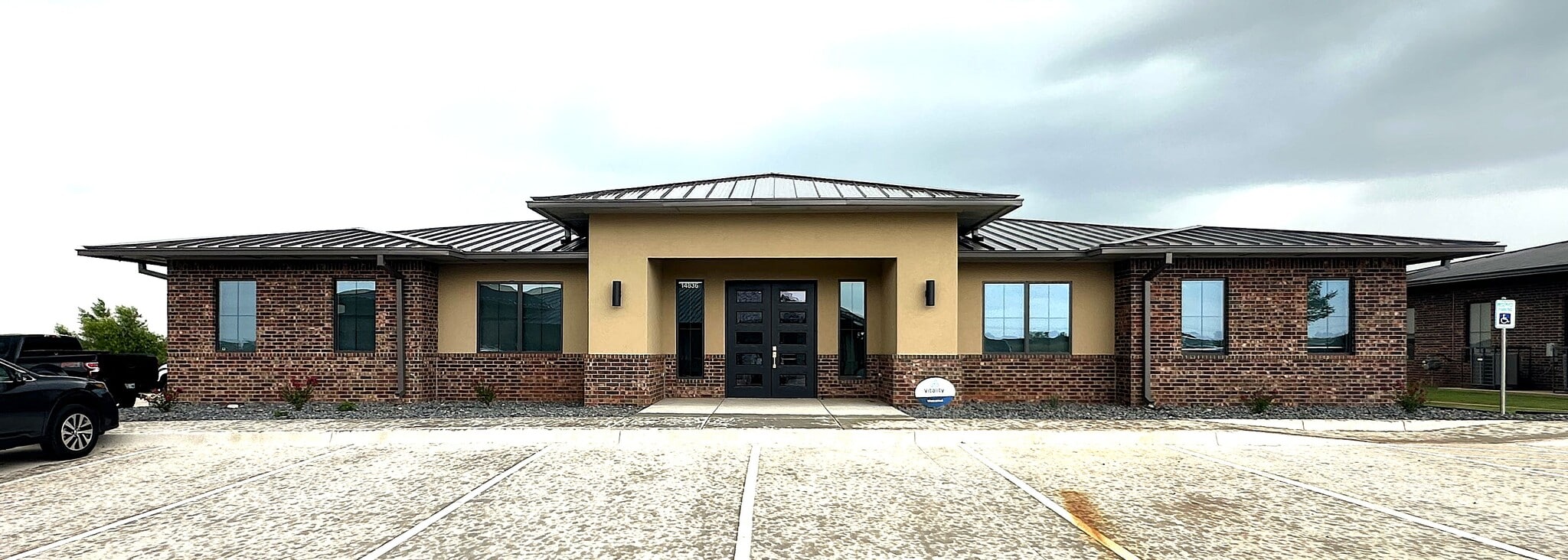 14836 Gambels Trail Dr, Oklahoma City, OK for lease Primary Photo- Image 1 of 11