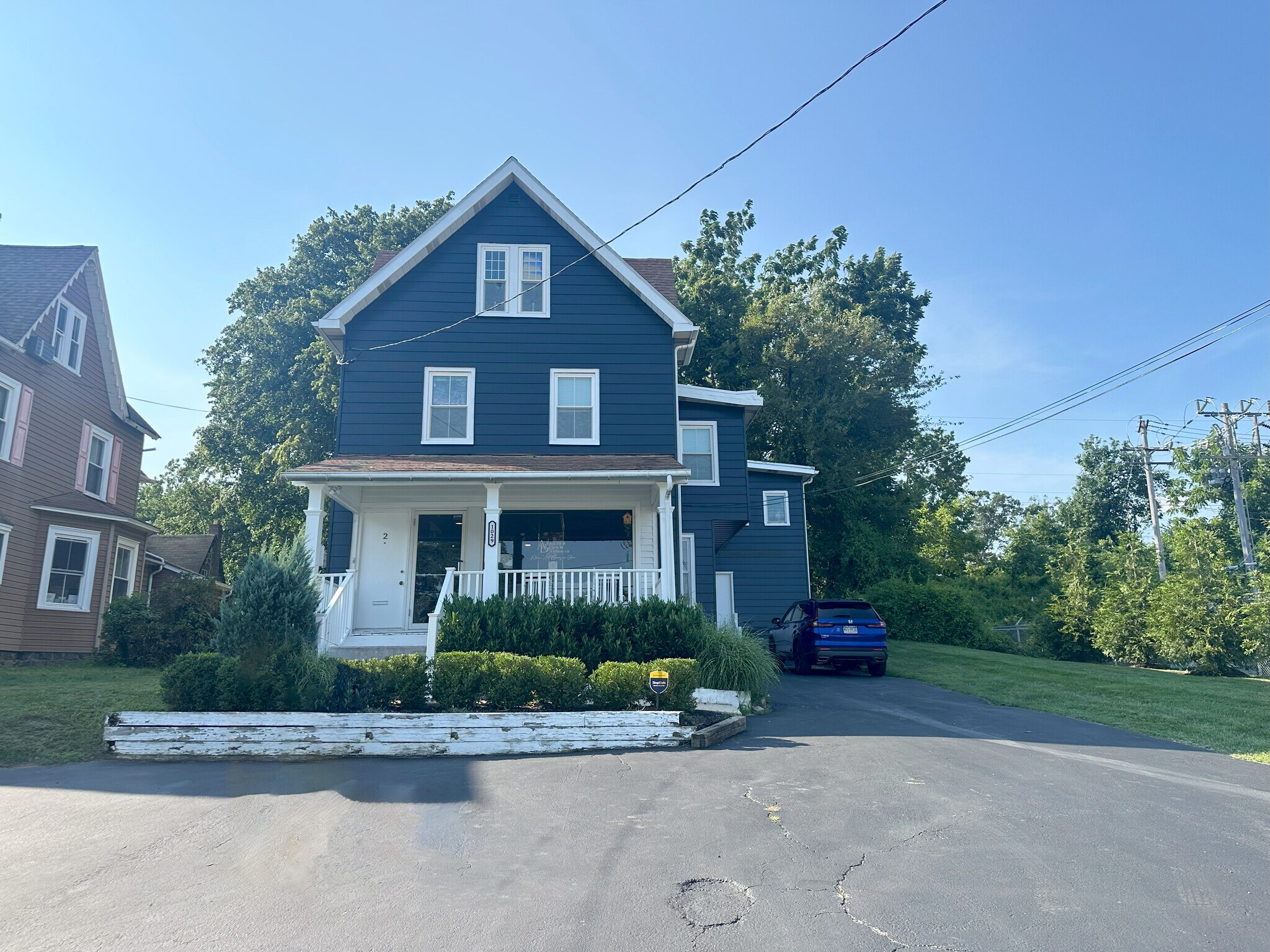 1029 Lancaster Ave, Berwyn, PA à louer Photo principale- Image 1 de 21