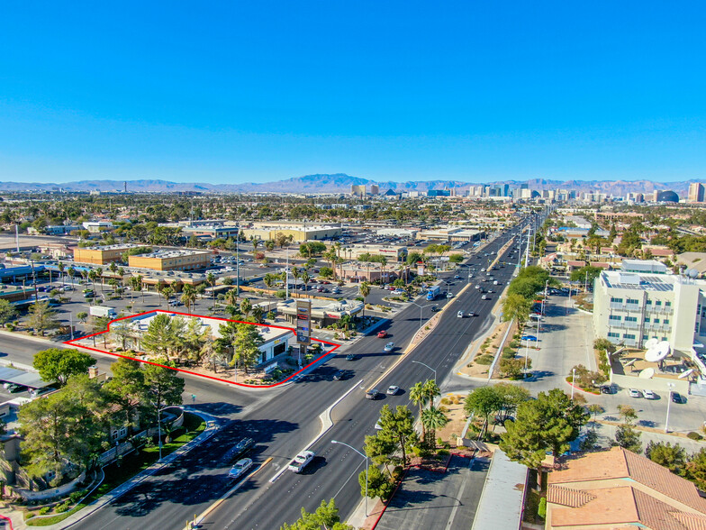 3085 E Flamingo Rd, Las Vegas, NV for lease - Aerial - Image 2 of 4