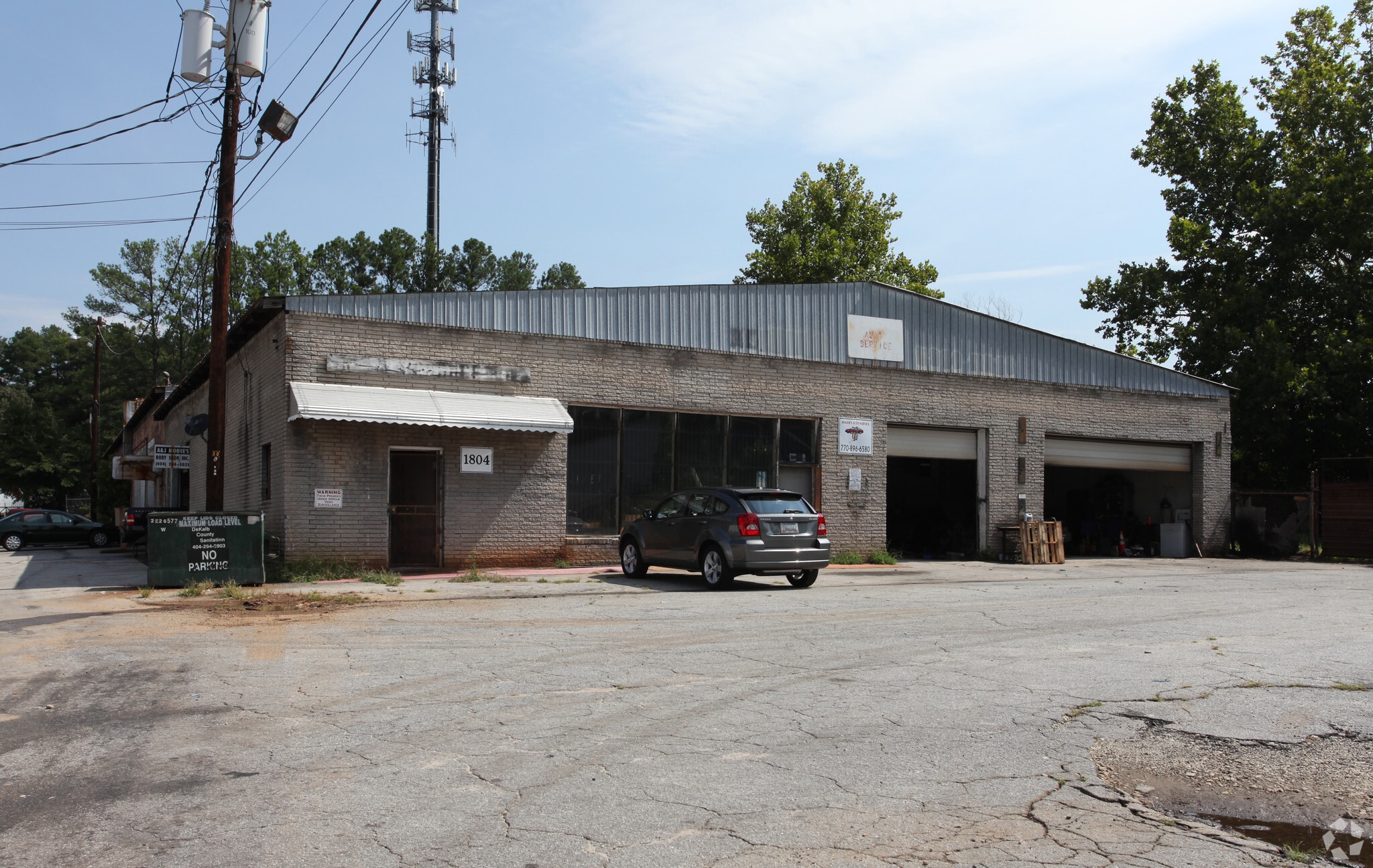 1796 Glenvale Pl, Decatur, GA for lease Primary Photo- Image 1 of 3