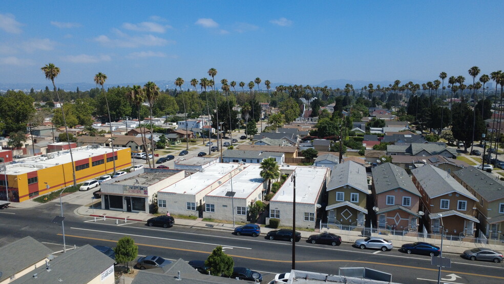 2417 W Vernon Ave, Los Angeles, CA for sale - Building Photo - Image 3 of 9