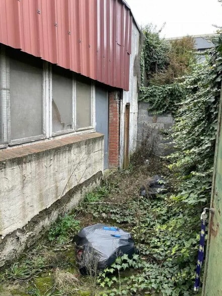 Industrial in Halluin for sale - Building Photo - Image 3 of 3