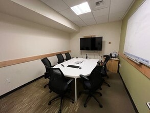 19462 Powder Hill Pl, Poulsbo, WA à louer Photo intérieure- Image 2 de 4