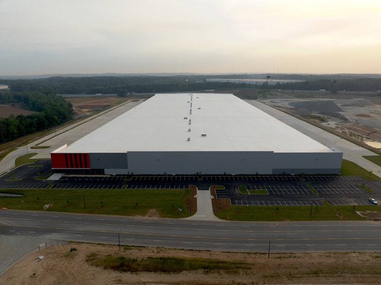 501 Logistics Pky, Jackson, GA for lease - Building Photo - Image 2 of 6