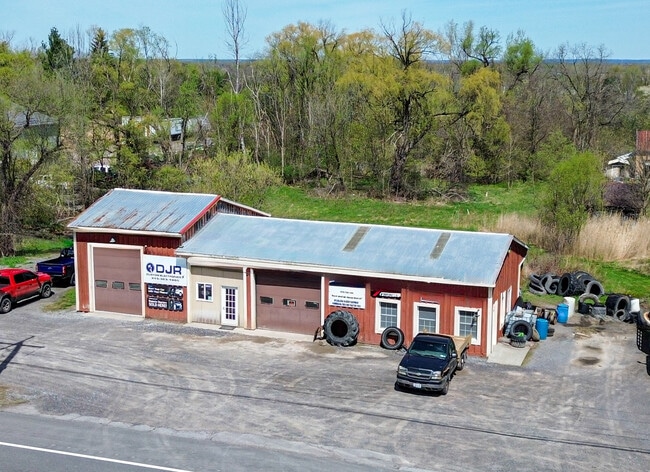 Plus de détails pour 3867 Seneca Tpke, Canastota, NY - Industriel à vendre