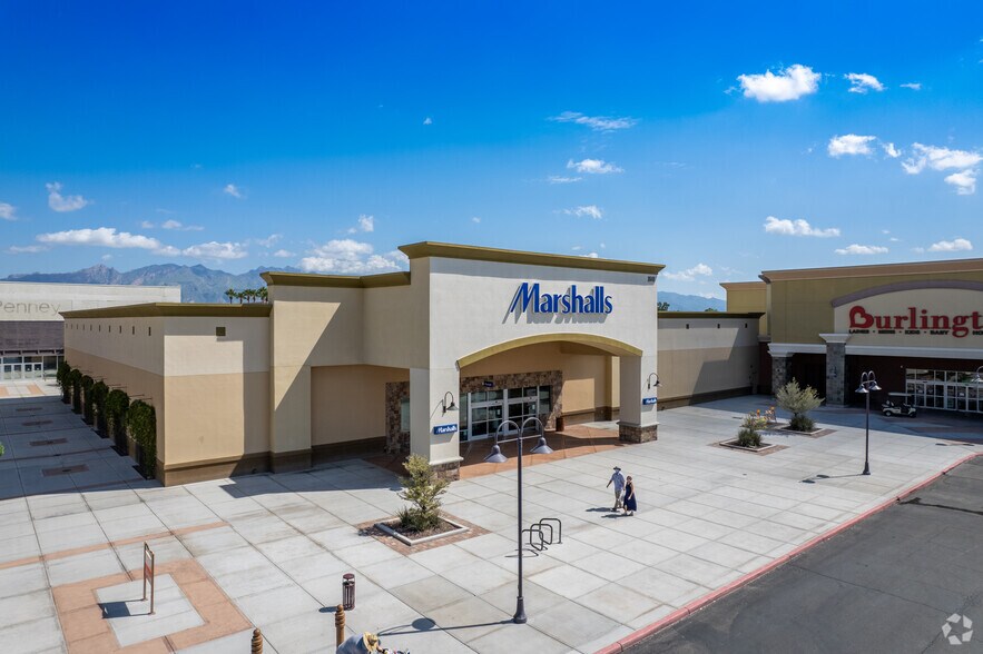 3413-3761 E Broadway Blvd, Tucson, AZ à louer - Photo principale - Image 2 de 31