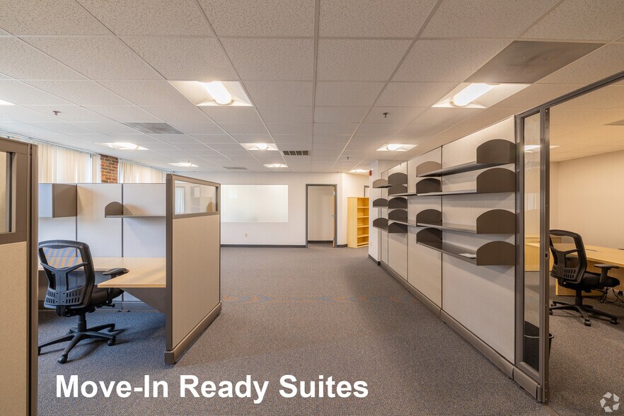 10 Tara Blvd, Nashua, NH à louer - Photo principale - Image 1 de 13