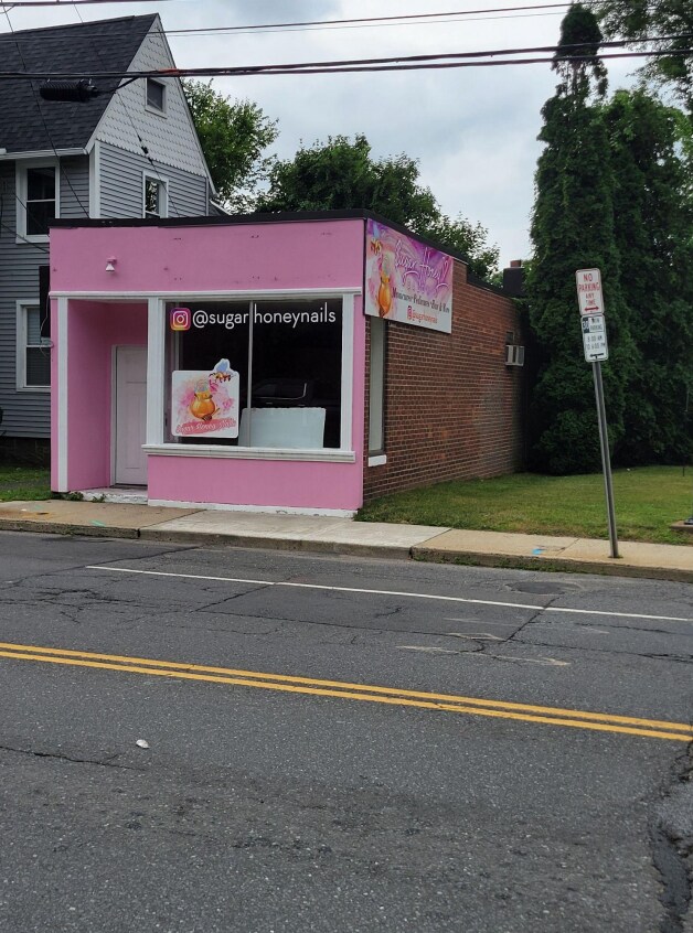 293 Main St, Oakville, CT à louer Photo principale- Image 1 de 7