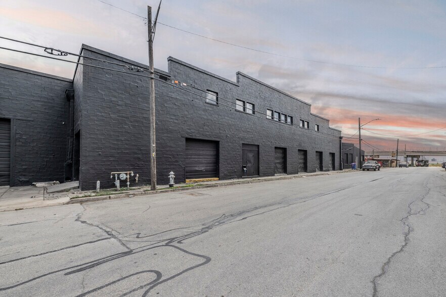 200 Seguin St, San Antonio, TX à louer - Photo du bâtiment - Image 2 de 15