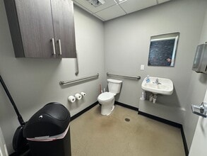 2146 N Karwick Rd, Michigan City, IN for lease Interior Photo- Image 2 of 9