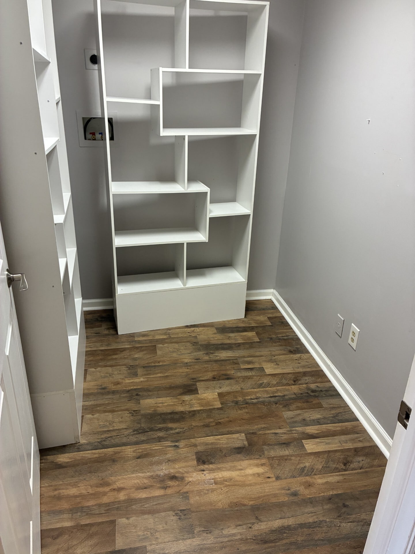 10 IBM Rd, Poughkeepsie, NY for lease Interior Photo- Image 1 of 10