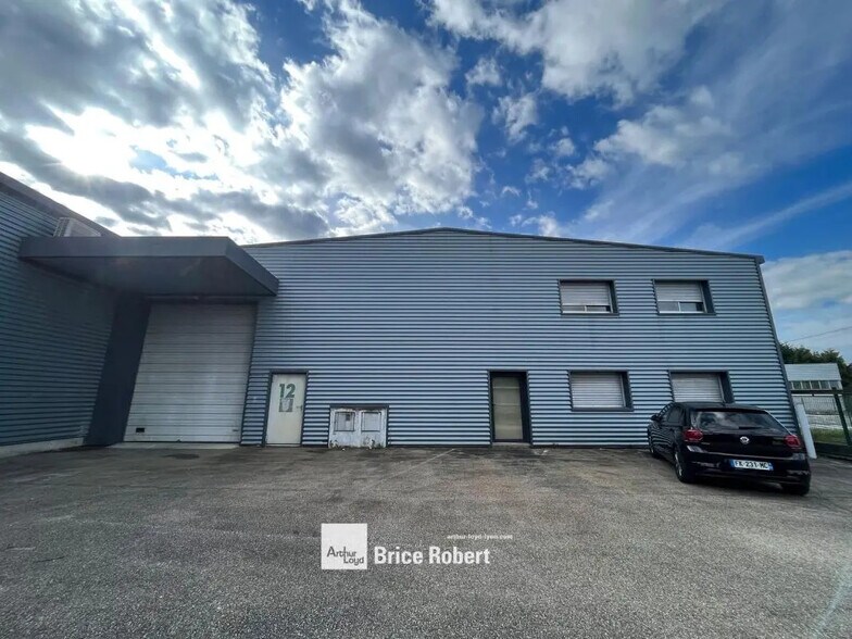 1-9 Chemin De Chapoly-Laval, Saint-Genis-Laval à louer - Photo du bâtiment - Image 1 de 6