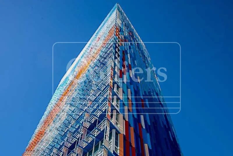 Retail in Marseille for lease - Building Photo - Image 2 of 7