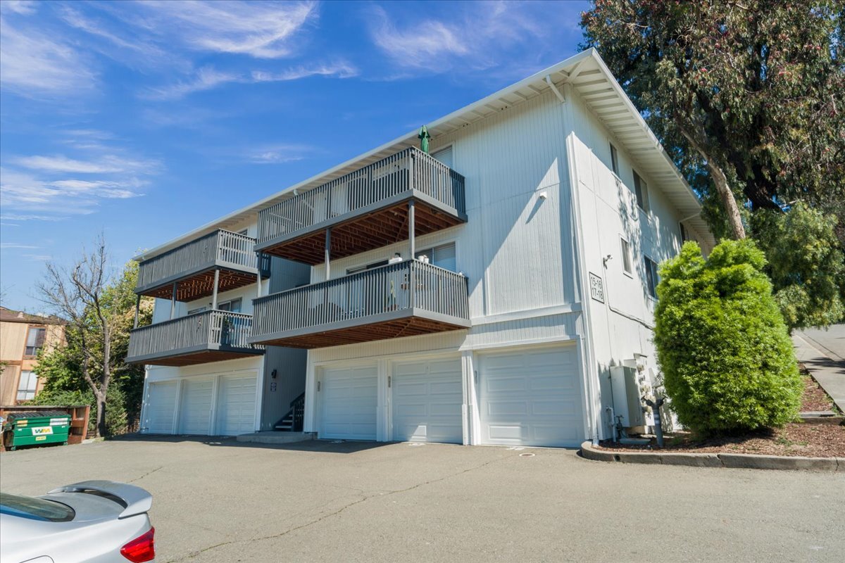 16424 Foothill Blvd, Castro Valley, CA à vendre Photo du bâtiment- Image 1 de 20
