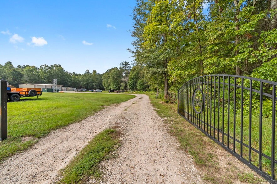 7839 U S Highway 190 W, Livingston, TX for sale - Building Photo - Image 3 of 13