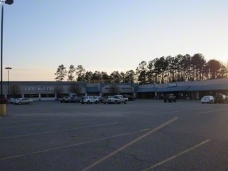 801-855 Chesterfield Hwy, Cheraw, SC for sale - Building Photo - Image 2 of 14