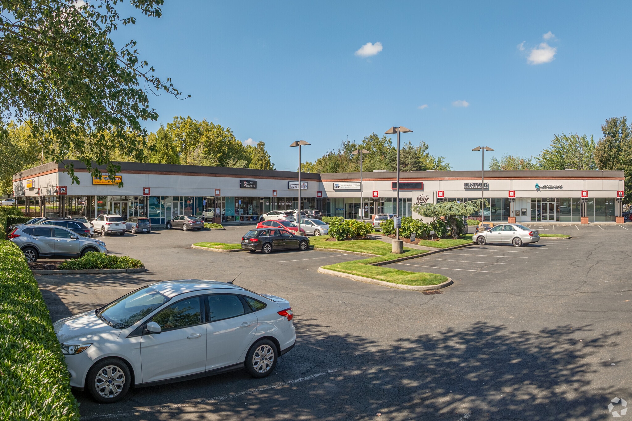 5055-5083 NE 122nd Ave, Portland, OR for lease Building Photo- Image 1 of 23