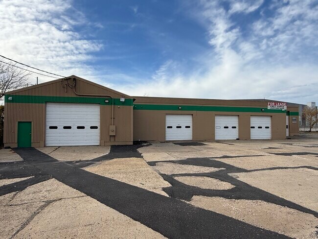 More details for 815 S Market St, Wilmington, DE - Industrial for Lease