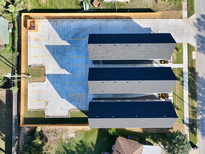 816 N Main St, Broken Arrow, OK for sale - Aerial - Image 3 of 25