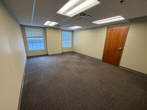 204 Executive Ct, Little Rock, AR à louer Photo intérieure- Image 1 de 10