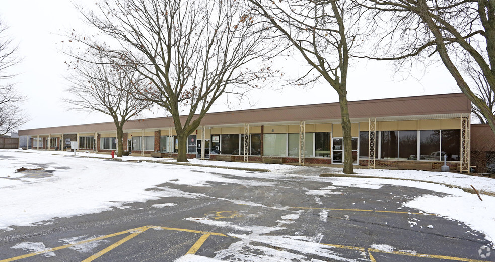 922-938 N State St, Lockport, IL for lease - Primary Photo - Image 1 of 17