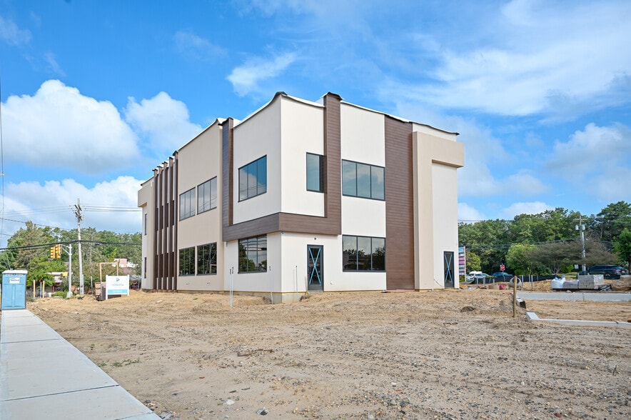 2100 W County Line Rd, Jackson, NJ for lease - Building Photo - Image 3 of 12