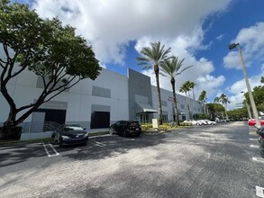 8815 NW 33rd St, Doral, FL for lease Building Photo- Image 1 of 1