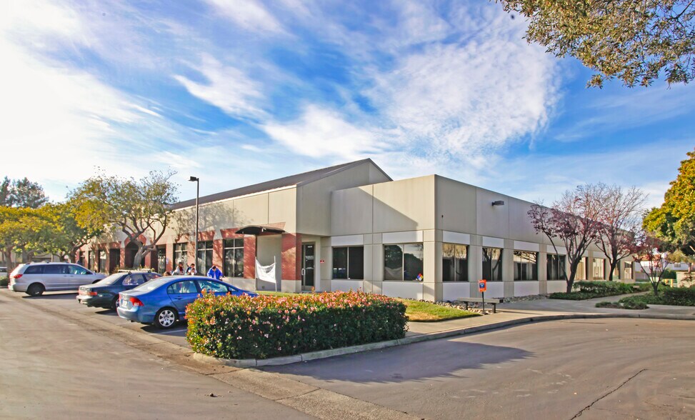 815 Atlantic Ave, Alameda, CA for sale - Primary Photo - Image 1 of 2