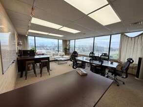 15887 Snow Rd, Brook Park, OH for lease Interior Photo- Image 1 of 8