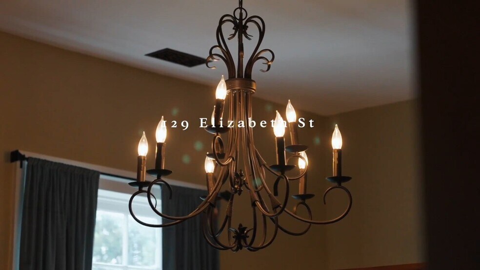 129-131 Elizabeth St, Athens, TN à vendre - Vidéo sur l’inscription commerciale - Image 3 de 90