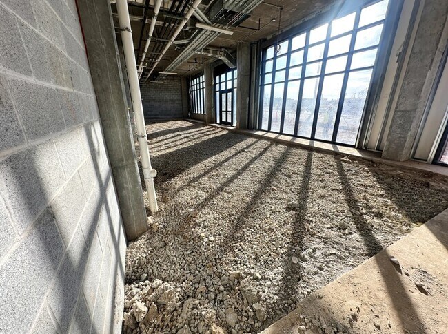 More details for 1184 Hank Aaron Dr SE, Atlanta, GA - Retail for Lease